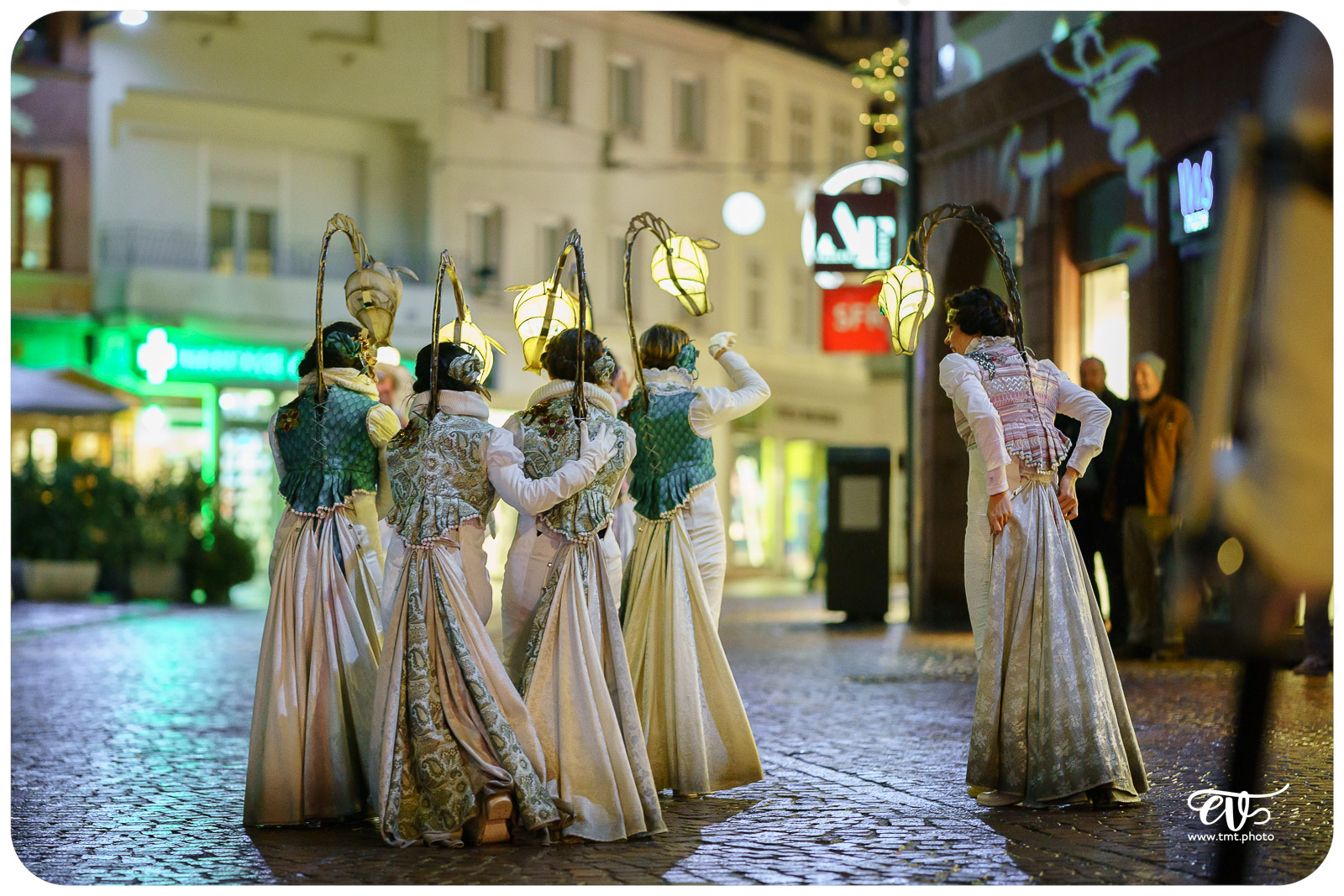 PARADE AMOUREUSE (CIE REMUE MENAGE)